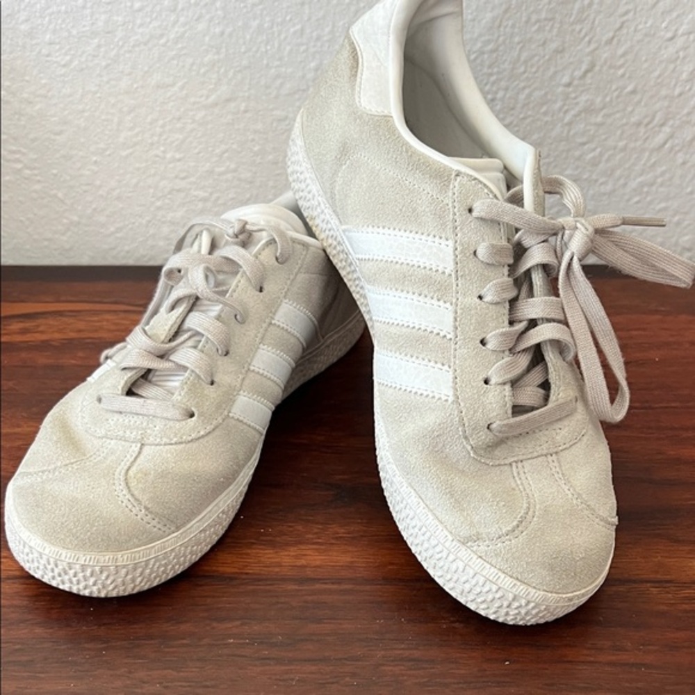 ADIDAS :: SHOES